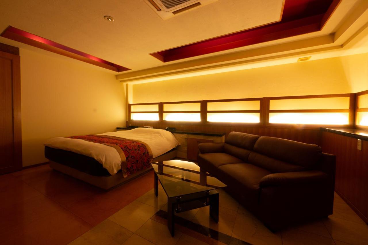 Hotel Rplus日高 (Adults Only) Hidaka  Zewnętrze zdjęcie