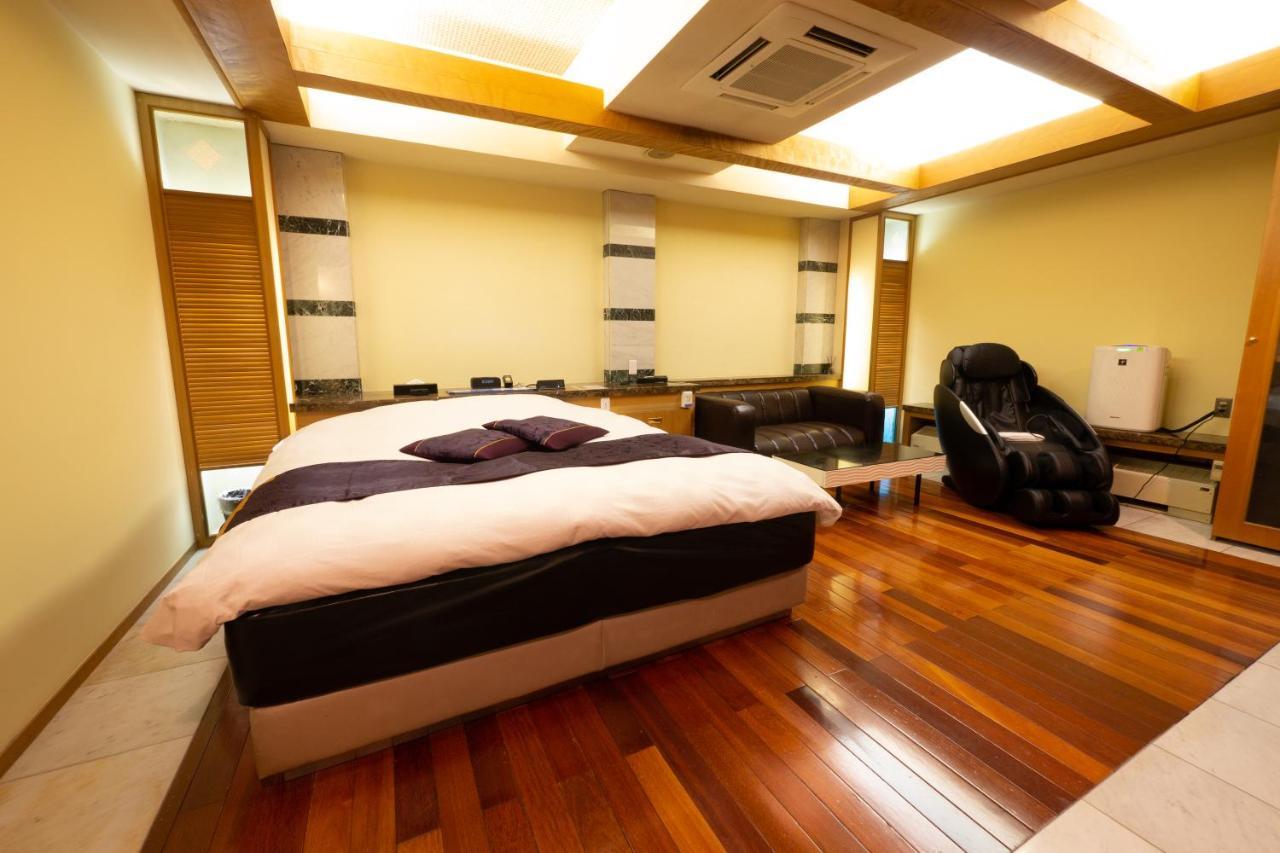 Hotel Rplus日高 (Adults Only) Hidaka  Zewnętrze zdjęcie