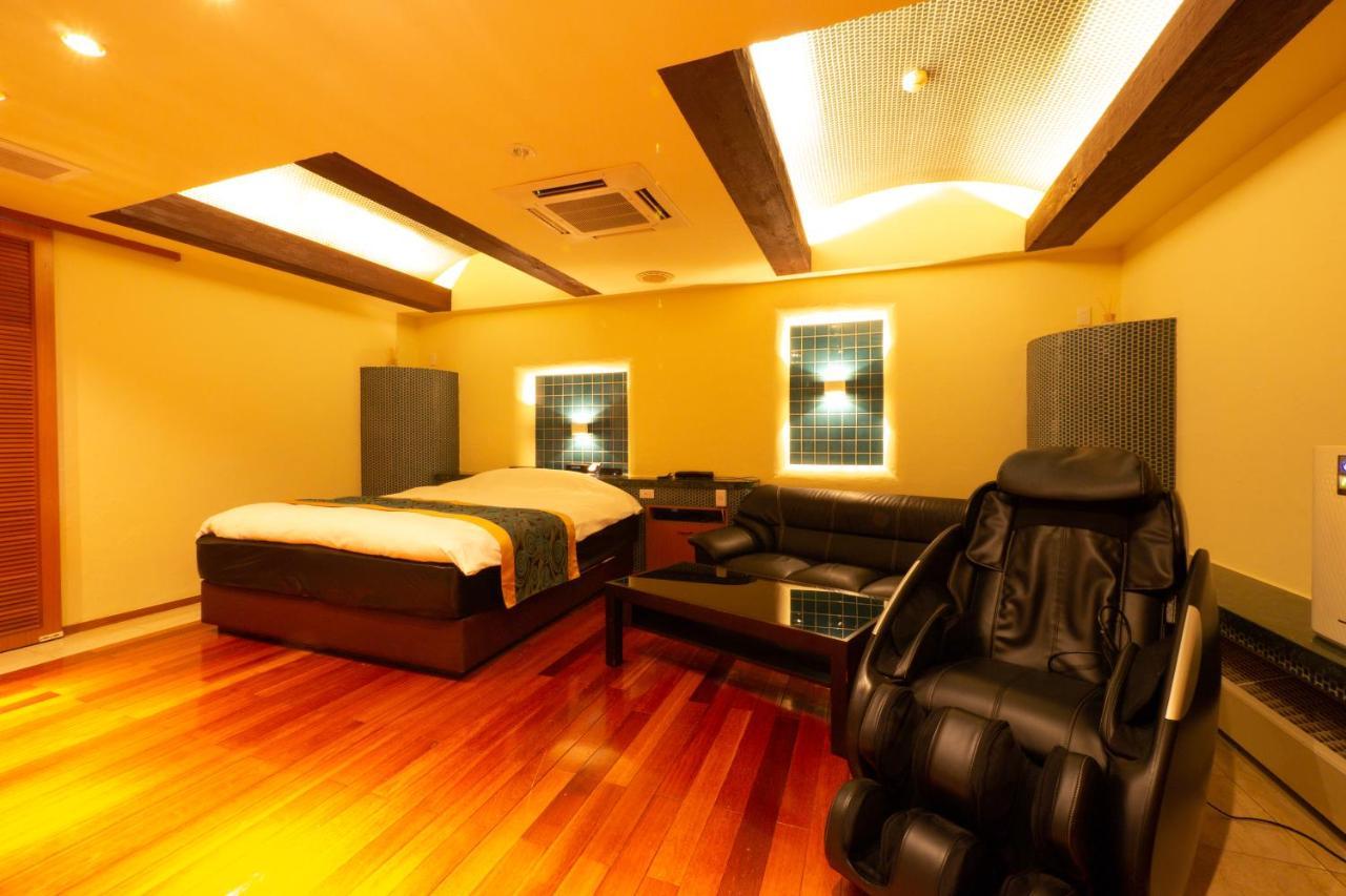 Hotel Rplus日高 (Adults Only) Hidaka  Zewnętrze zdjęcie